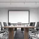 Las cajas de ventilación compacta son unidades de ventilación en descarga vertical diseñadas para la inyección de aire limpio; su estructura está fabricada en lámina de acero galvanizada. Su diseño incorpora dos paneles de inspección con escuadras de fijación para el fácil mantenimiento del motor y la transmisión. 