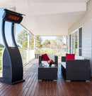 El calentador Tungsten Smart-Heat™ portable tiene un acabado neutro negro y diseño galardonado. Ofrece calor direccional eficiente y una solución de calefacción versátil para exteriores. Su estructura modular con ruedas incorporadas permite una fácil maniobrabilidad. Fácil de trasladar y potente. 